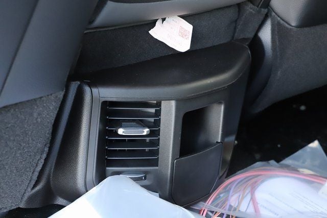 2026 RAM Ram 3500 Chassis Cab RAM 3500 TRADESMAN CREW CAB CHASSIS 4X4 60' CA