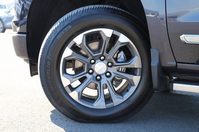 2023 Chevrolet Silverado 1500 4WD Crew Cab Short Bed High Country