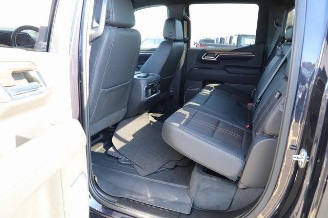 2023 Chevrolet Silverado 1500 4WD Crew Cab Short Bed High Country