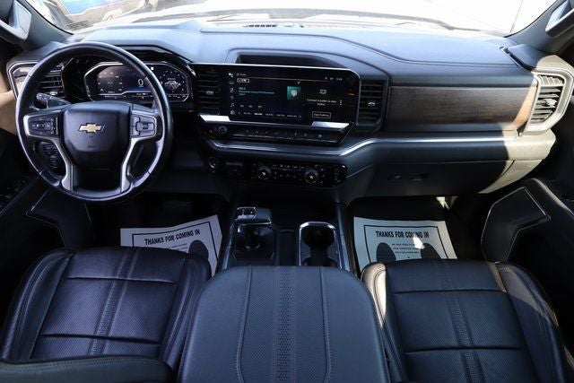 2023 Chevrolet Silverado 1500 4WD Crew Cab Short Bed High Country