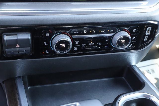 2023 Chevrolet Silverado 1500 4WD Crew Cab Short Bed High Country