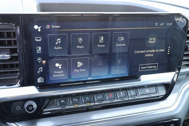 2023 Chevrolet Silverado 1500 4WD Crew Cab Short Bed High Country