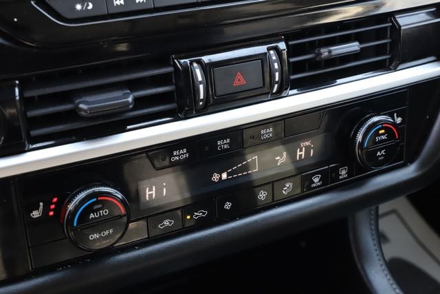 2022 Nissan Pathfinder SV 4WD