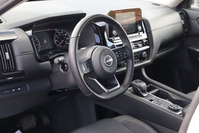 2025 Nissan Pathfinder SV 4WD