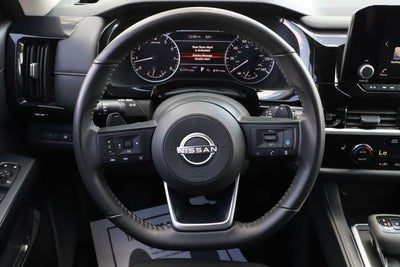 2025 Nissan Pathfinder SV 4WD