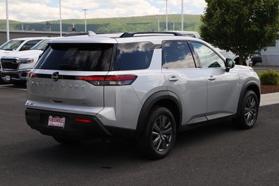 2025 Nissan Pathfinder SV 4WD