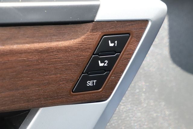 2024 Toyota Tundra Hybrid Capstone 4WD