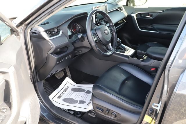 2019 Toyota RAV4 XLE Premium