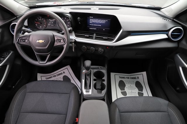 2025 Chevrolet Trax FWD LS