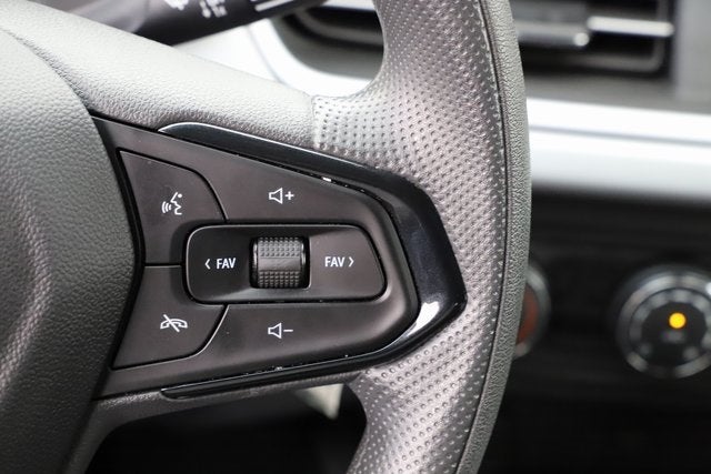 2025 Chevrolet Trax FWD LS