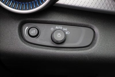 2025 Chevrolet Trax FWD LS