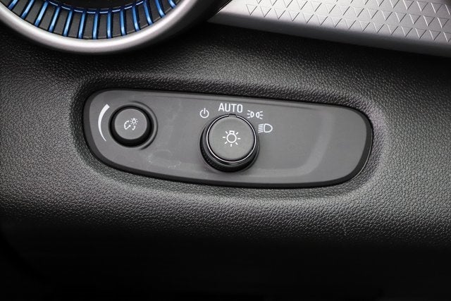 2025 Chevrolet Trax FWD LS