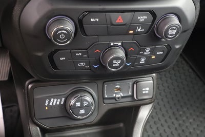 2023 Jeep Renegade Trailhawk 4x4